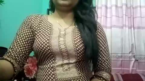 himuhimu22 online show from January 2025 03:29:01 PM