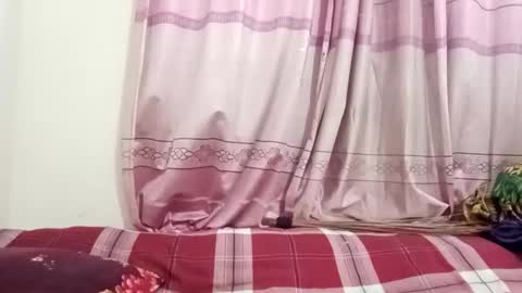 himuhimu22 online show from October 2025 04:17:01 PM