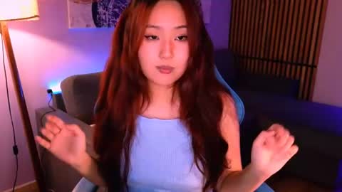 Snapshot of hinata_joy chatting on June 2026 09:33:02 AM Hinata online show from June 2026 09:33:02 AM