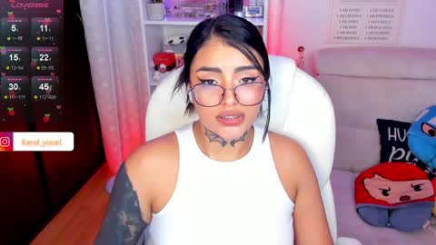 Snapshot of hinataweed01 chatting on December 2024 06:24:02 AM  Karol  Independent Model online show from December 2024 06:24:02 AM