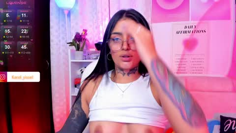 Snapshot of hinataweed01 chatting on January 2025 04:32:01 AM  Karol  Independent Model online show from January 2025 04:32:01 AM
