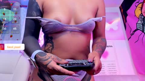 Snapshot of hinataweed01 chatting on January 2025 09:13:01 AM  Karol  Independent Model online show from January 2025 09:13:01 AM