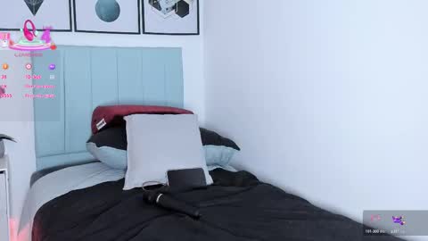 Hinazuru online show from January 2026 07:11:01 PM