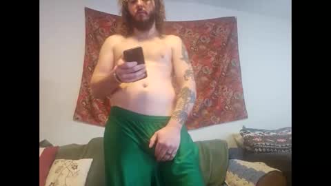 Snapshot of hippiejagain chatting on January 2026 04:11:01 PM hippiejagain online show from January 2026 04:11:01 PM