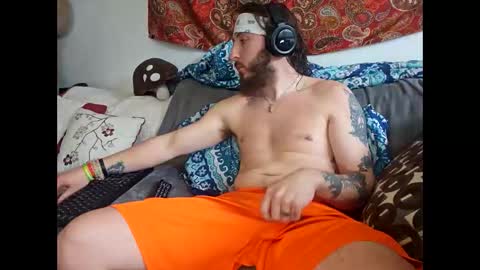 hippiejagain online show from March 2026 07:06:02 PM