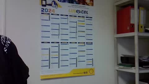 hippo online show from December 2024 03:44:01 PM