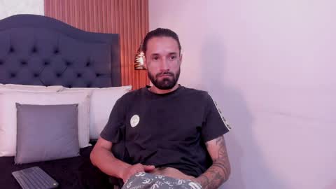 Hisoka online show from April 2026 08:35:02 PM