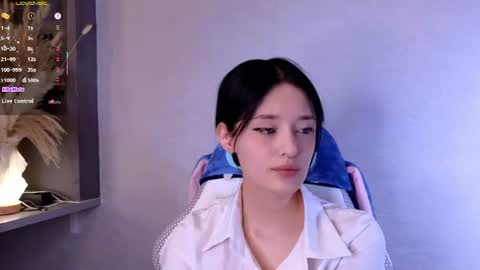 Snapshot of hisoka__akerley chatting on July 2026 04:07:02 AM Ella online show from July 2026 04:07:02 AM