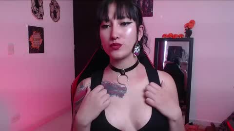 Snapshot of hitomi_arata chatting on September 2025 08:19:01 PM Hitomi Arata online show from September 2025 08:19:01 PM