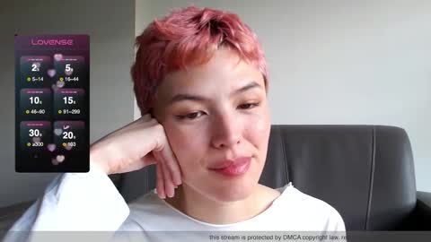 Snapshot of hivivi chatting on December 2025 06:32:02 AM Vivi online show from December 2025 06:32:02 AM