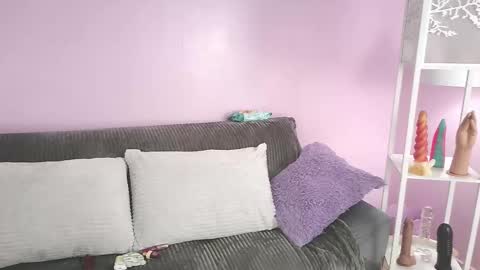 hiyakasudere_ online show from November 2025 06:46:02 PM