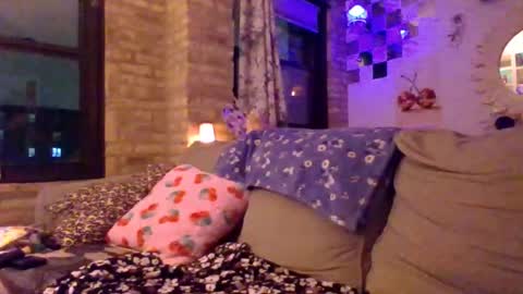 hknox714 online show from November 2025 01:39:02 AM