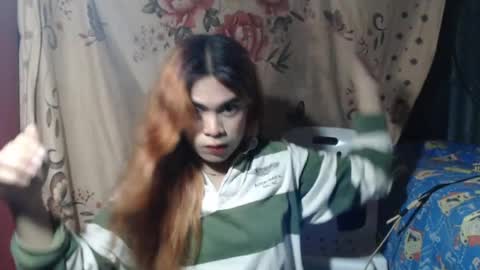 Snapshot of hoelyaurora chatting on April 2026 07:05:01 PM Aurora3 online show from April 2026 07:05:01 PM