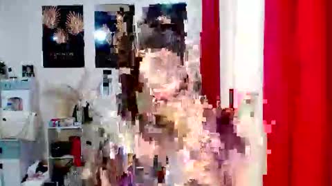 Snapshot of hoelymarie chatting on May 2026 11:28:02 AM hoelymarie online show from May 2026 11:28:02 AM