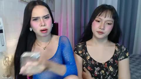 Snapshot of hoelymolly chatting on April 2026 08:57:02 PM hoelymolly online show from April 2026 08:57:02 PM