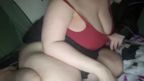Snapshot of hoestoes915 chatting on February 2025 10:16:02 AM Stacey online show from February 2025 10:16:02 AM