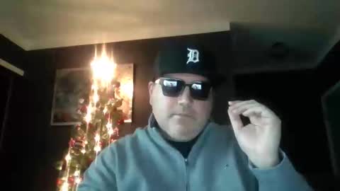 holden_minutz online show from December 2025 09:04:01 AM