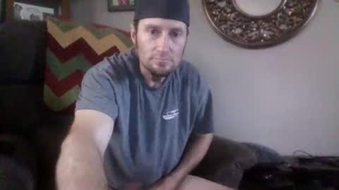 holefilla33 online show from April 2026 05:21:01 PM