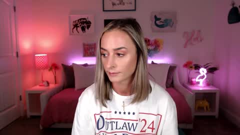 Holi Hurricane online show from February 2025 05:14:02 AM