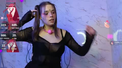 Lux online show from January 2025 08:47:01 PM