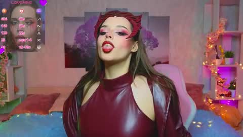 Lux online show from March 2025 06:12:01 PM