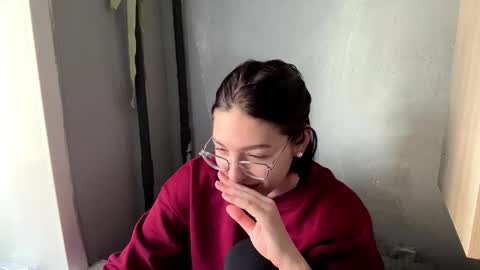 Sofia online show from March 2026 05:13:02 AM