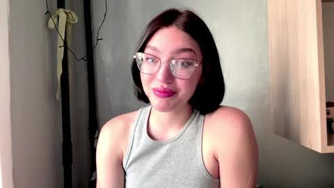 Sofia online show from April 2026 05:29:02 AM