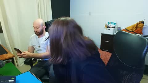 Snapshot of holly_and_honey_69 chatting on December 2024 10:07:01 PM Holly and Honey online show from December 2024 10:07:01 PM