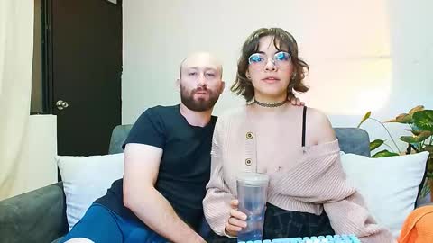 Snapshot of holly_and_honey_69 chatting on September 2025 09:26:01 PM Holly and Honey online show from September 2025 09:26:01 PM