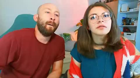 Snapshot of holly_and_honey_69 chatting on June 2026 10:58:02 PM Holly and Honey online show from June 2026 10:58:02 PM
