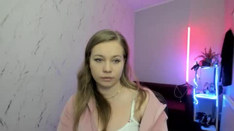 Holly online show from January 2026 08:54:02 PM