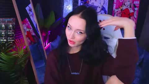 holly_berryy_ online show from September 2025 02:11:02 AM