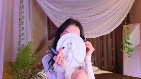 holly_berryy_ online show from September 2025 01:29:02 AM
