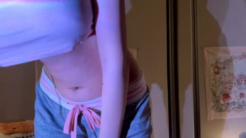 Snapshot of holly_sinner_ chatting on April 2026 09:48:01 PM holly_sinner_ online show from April 2026 09:48:01 PM