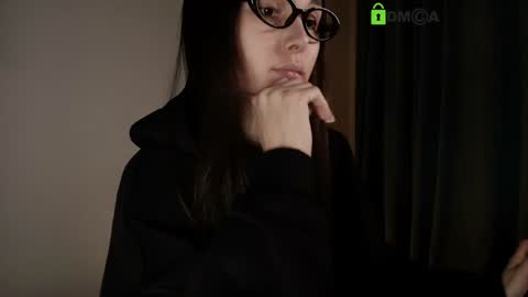 hollyextra online show from February 2026 03:01:01 PM