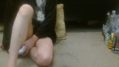 Holly Hawkes online show from September 2025 01:40:01 AM