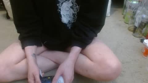 Holly Hawkes online show from March 2026 12:32:02 AM