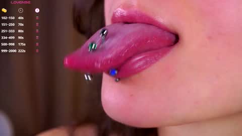 Delly online show from October 2025 05:31:01 AM