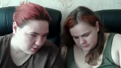 HollyXEva online show from February 2026 09:13:02 AM