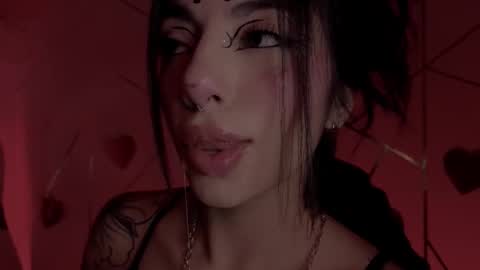 holly online show from February 2026 06:03:01 AM