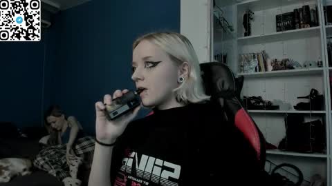 holy_mistresss online show from December 2025 10:22:01 AM