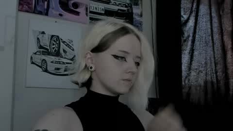 Snapshot of holy_mistresss chatting on May 2026 08:30:02 AM holy_mistresss online show from May 2026 08:30:02 AM