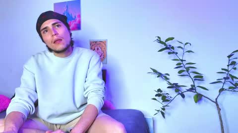 Snapshot of holy_taby_ chatting on May 2026 07:45:02 PM online show from May 2026 07:45:02 PM
