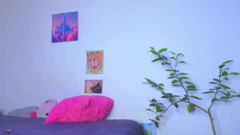 Snapshot of holy_taby_ chatting on May 2026 06:37:01 PM online show from May 2026 06:37:01 PM