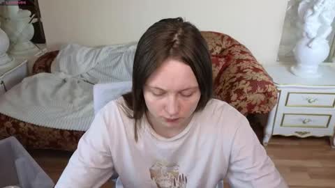 Snapshot of holybabydoll chatting on November 2025 11:44:01 AM holybabydoll online show from November 2025 11:44:01 AM