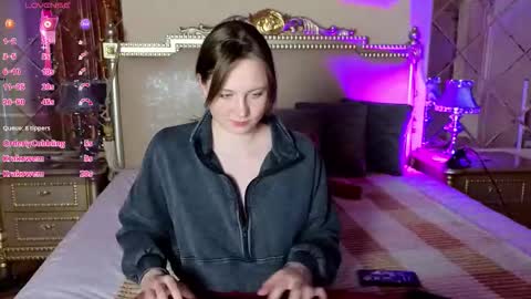 Snapshot of holybabydoll chatting on November 2025 11:31:01 PM holybabydoll online show from November 2025 11:31:01 PM