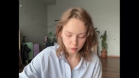 Snapshot of holydori chatting on September 2025 11:54:01 AM dori not holy get my tg channel with link from description under last photo online show from September 2025 11:54:01 AM