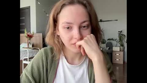 Snapshot of holydori chatting on September 2025 07:56:02 AM dori not holy get my tg channel with link from description under last photo online show from September 2025 07:56:02 AM