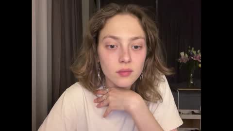 Snapshot of holydori chatting on October 2025 04:38:02 PM dori not holy get my tg channel with link from description under last photo online show from October 2025 04:38:02 PM