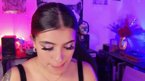   online show from May 2026 11:01:04 PM